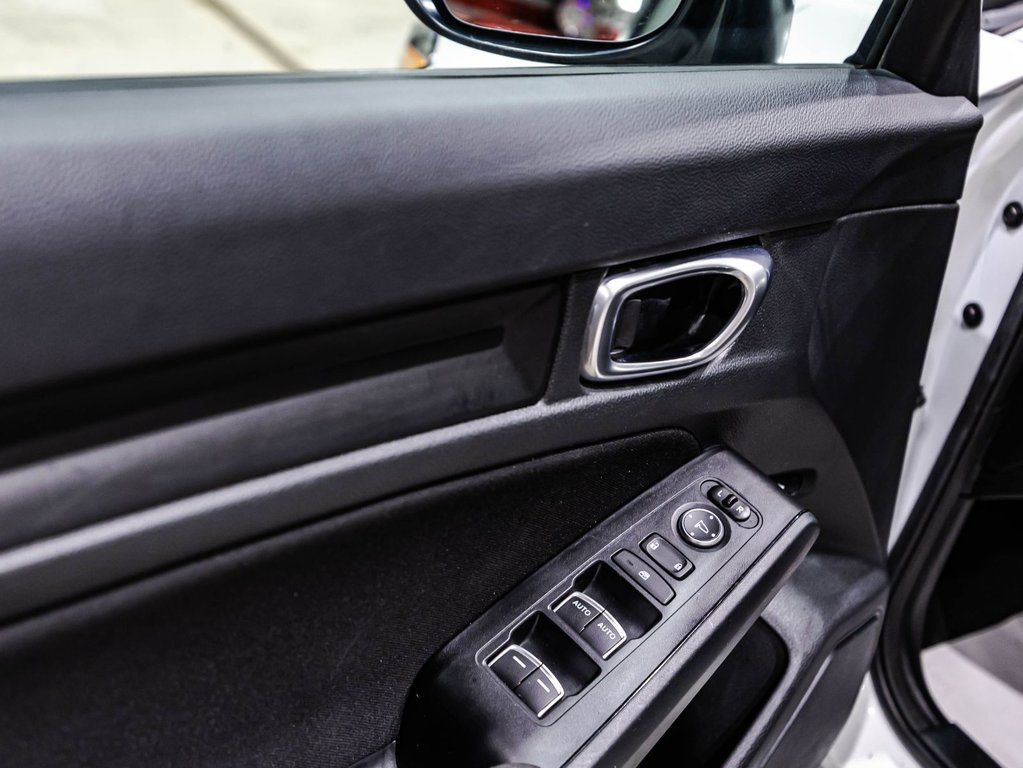 Honda Civic Sedan LX 2023 à Montréal, Québec - 11 - w1024h768px