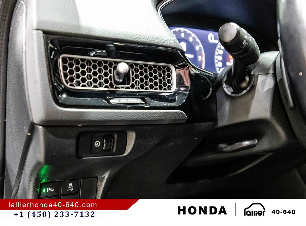 2023 Honda Civic Sedan Touring in Lachenaie, Quebec - 22 - w1024h768px