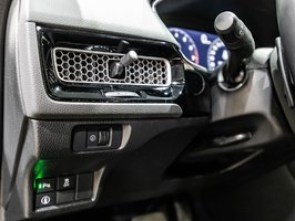 2024 Honda Civic Sedan Touring in Lachenaie, Quebec - 17 - w1024h768px