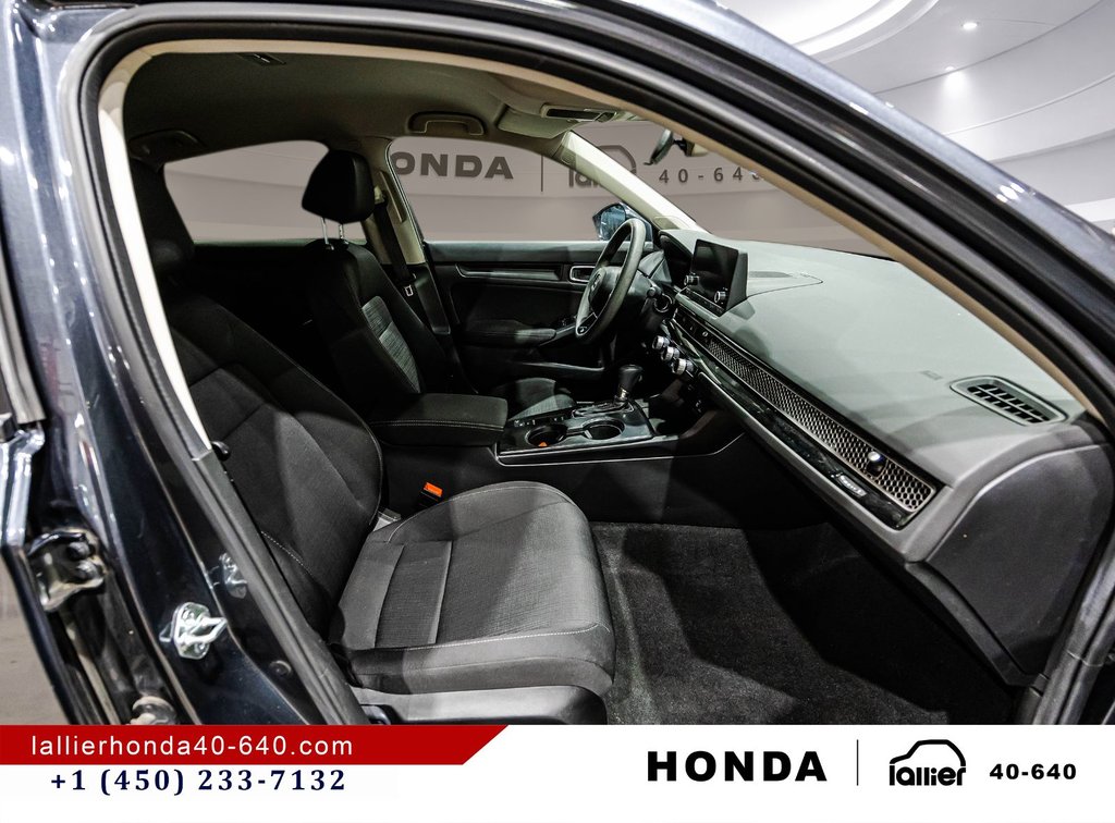 Honda Civic Sedan LX-B 2024 à Montréal, Québec - 17 - w1024h768px