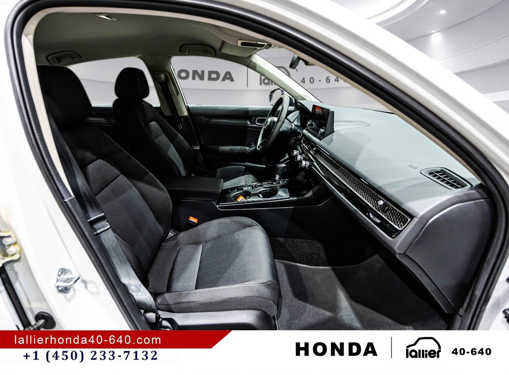 2026 Honda Civic Sedan LX in Montréal, Quebec - 17 - w1024h768px