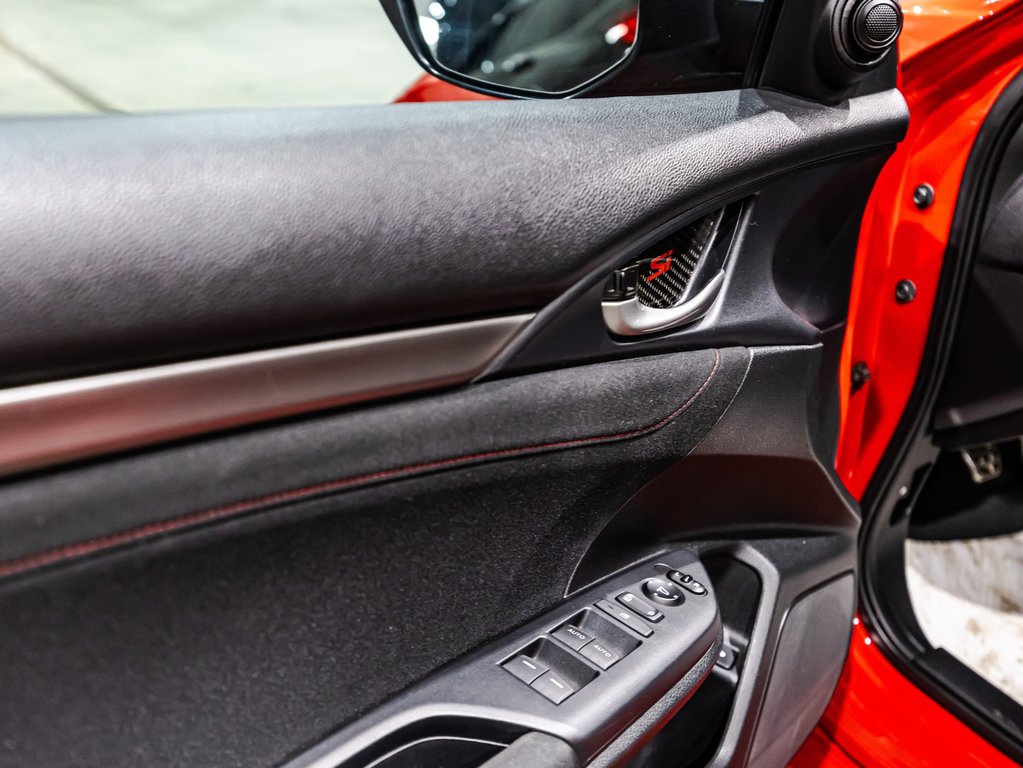 Honda Civic SI sedan  2019 à , Québec - 12 - w1024h768px
