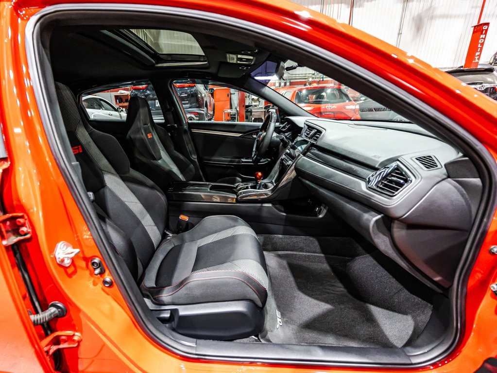 Honda Civic SI sedan  2019 à , Québec - 18 - w1024h768px