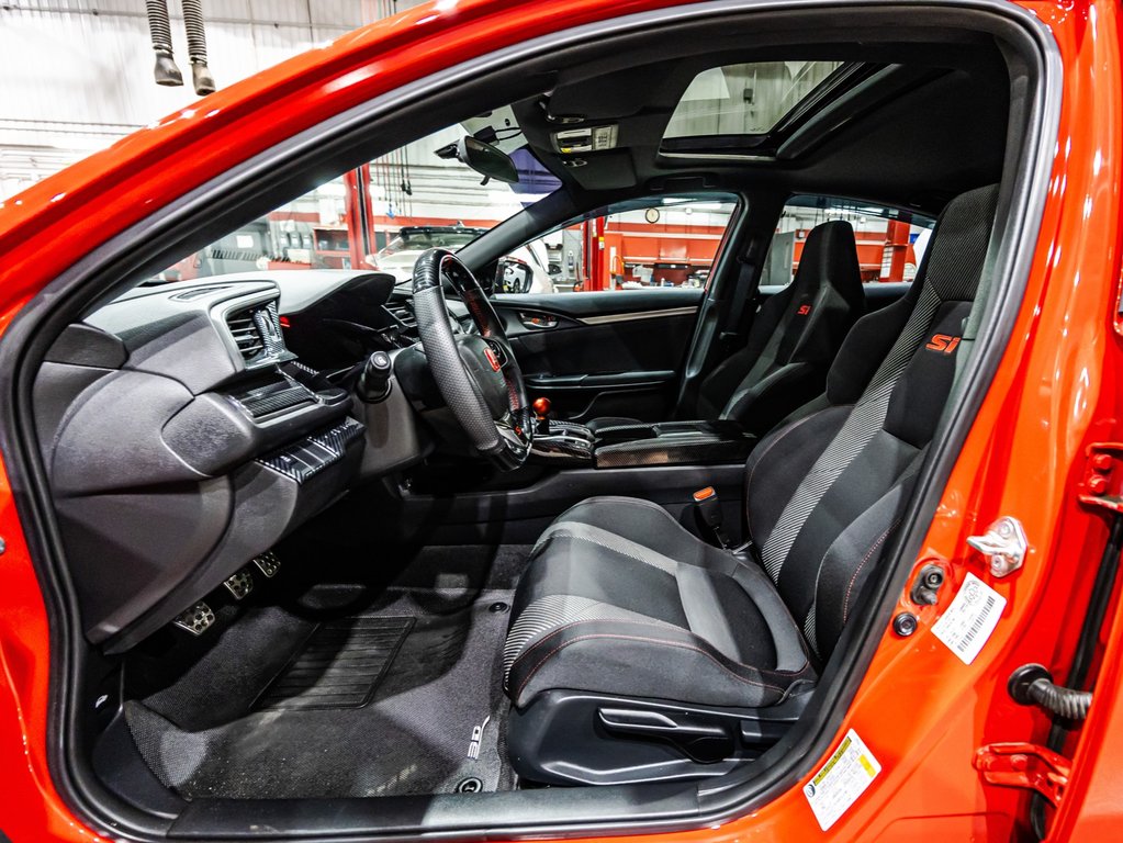 Honda Civic SI sedan  2019 à , Québec - 21 - w1024h768px