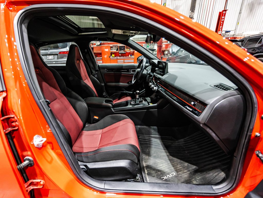 2023 Honda Civic SI sedan in , Quebec - 18 - w1024h768px