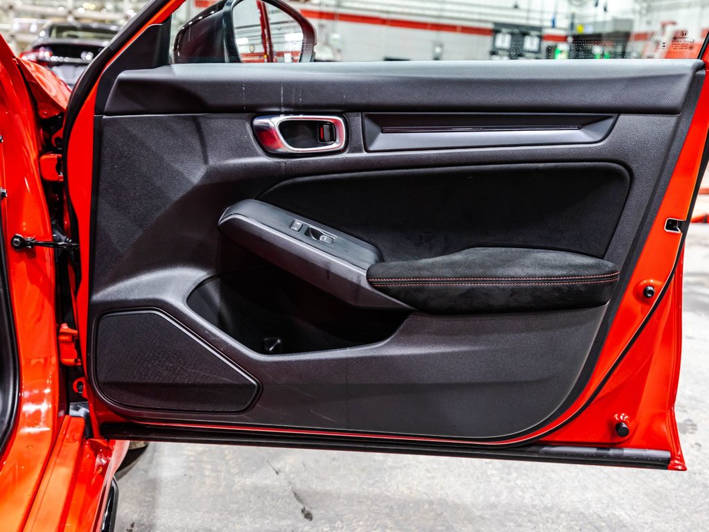 Honda Civic Type R  2025 à , Québec - 16 - w1024h768px