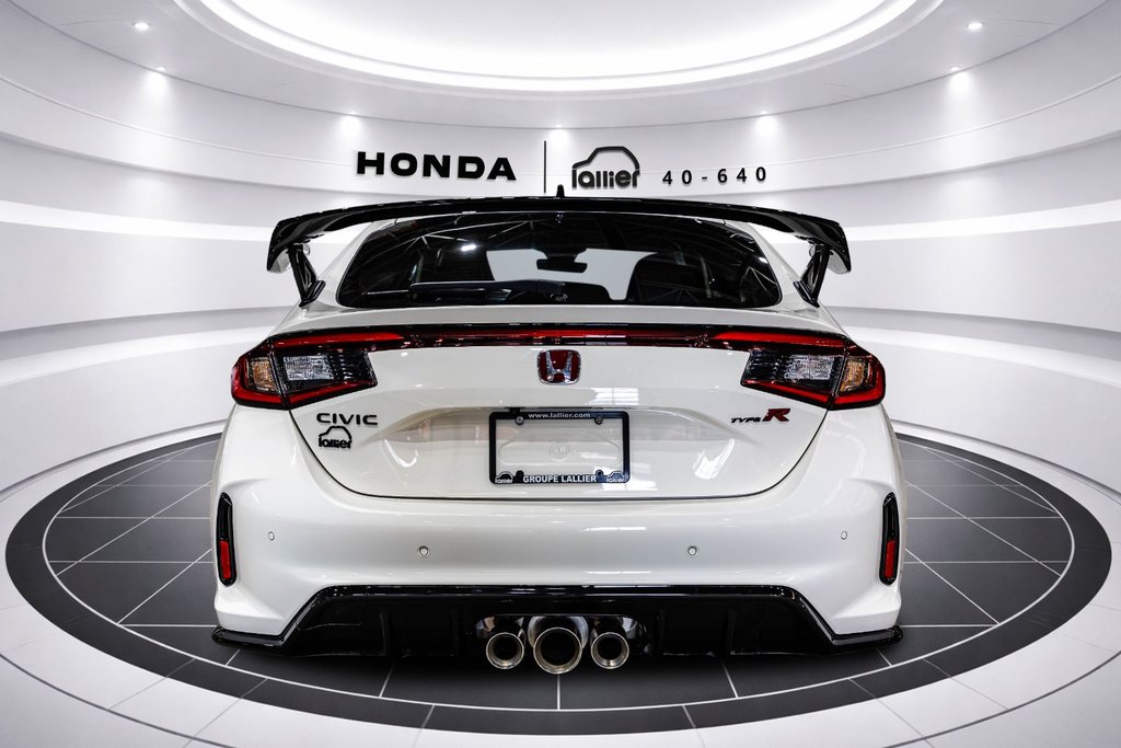 Honda Civic Type R  2025 à Montréal, Québec - 6 - w1024h768px