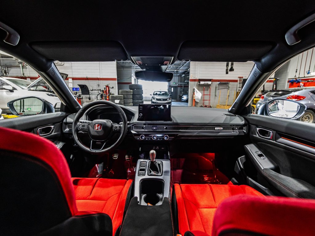 Honda Civic Type R  2025 à Montréal, Québec - 14 - w1024h768px