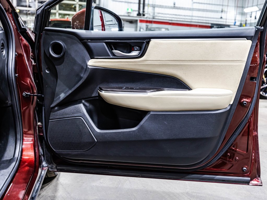 Honda Clarity Plug-In Hybrid Touring 2018 à , Québec - 17 - w1024h768px
