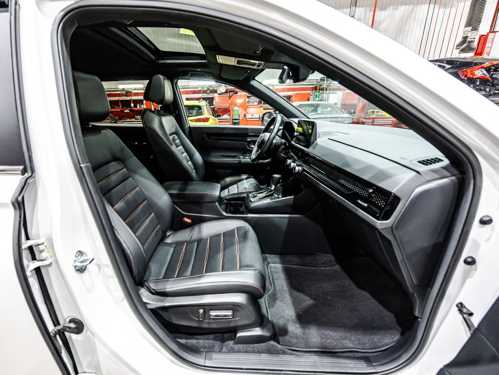 2023 Honda CR-V HYBRID Touring in , Quebec - 19 - w1024h768px