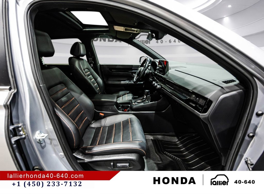2023 Honda CR-V Hybrid Touring in Montréal, Quebec - 19 - w1024h768px