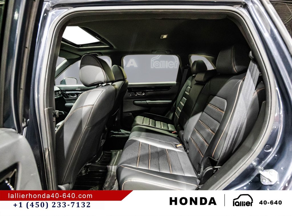 2023 Honda CR-V Hybrid Touring in Montréal, Quebec - 15 - w1024h768px