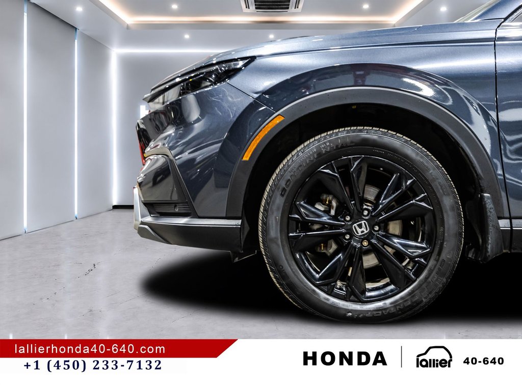 2023 Honda CR-V Hybrid Touring in Montréal, Quebec - 10 - w1024h768px