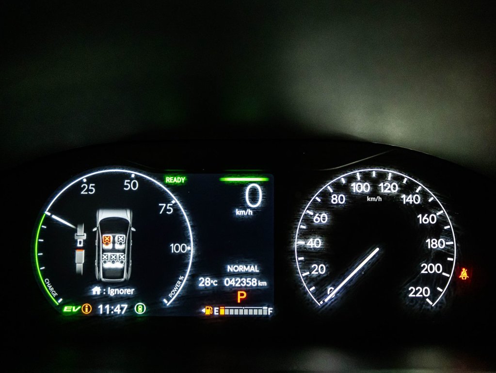 2024 Honda CR-V HYBRID Touring in Lachenaie, Quebec - 25 - w1024h768px