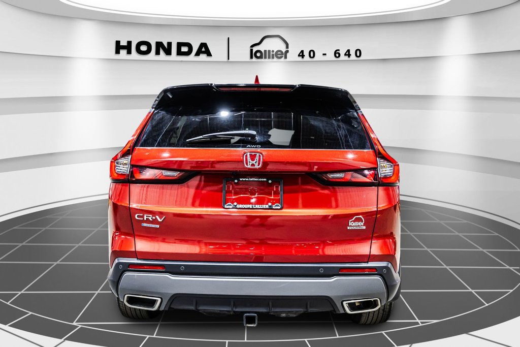 2024 Honda CR-V HYBRID Touring in Lachenaie, Quebec - 6 - w1024h768px