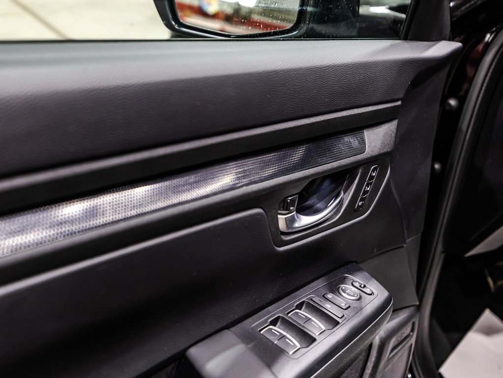 Honda CR-V Hybrid EX-L 2024 à Montréal, Québec - 11 - w1024h768px