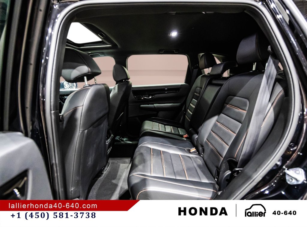2024 Honda CR-V Hybrid Touring in Lachenaie, Quebec - 14 - w1024h768px