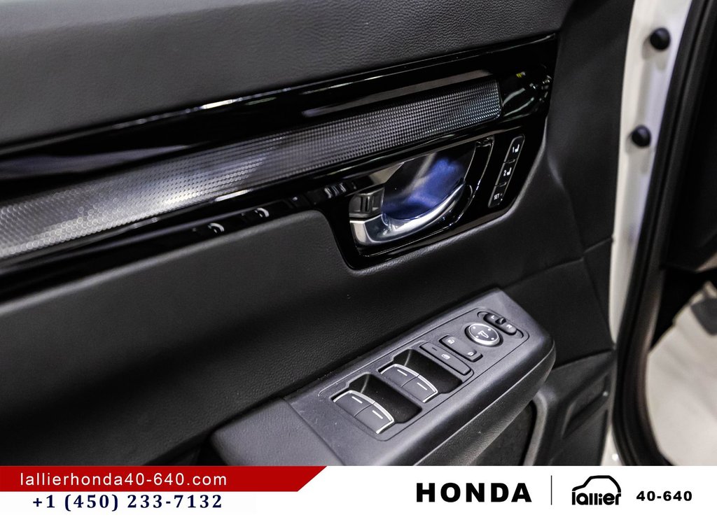 2026 Honda CR-V Hybrid TOURING DEMO TAUX A PARTIR DE 1.99% in Lachenaie, Quebec - 11 - w1024h768px