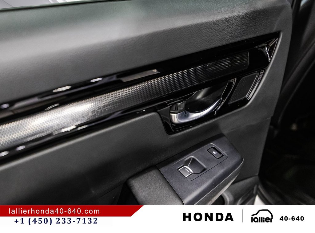 2026 Honda CR-V Hybrid TOURING DEMO TAUX A PARTIR DE 1.99% in Lachenaie, Quebec - 12 - w1024h768px
