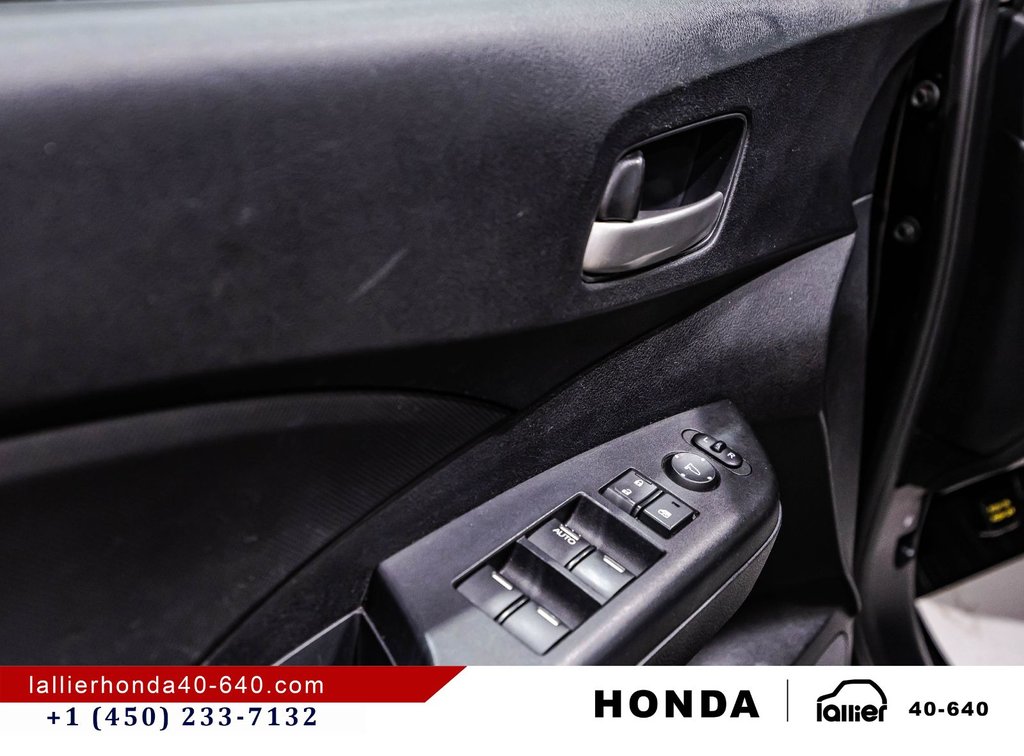 2012 Honda CR-V LX in Lachenaie, Quebec - 11 - w1024h768px