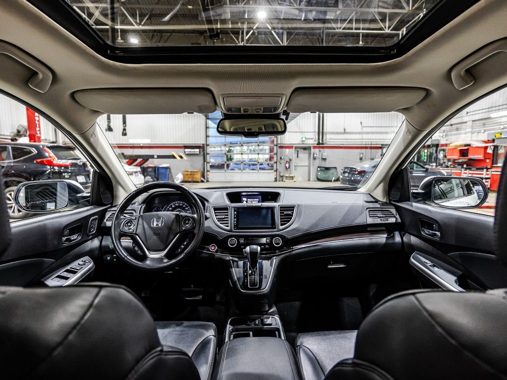 Honda CR-V Touring 2016 à , Québec - 15 - w1024h768px