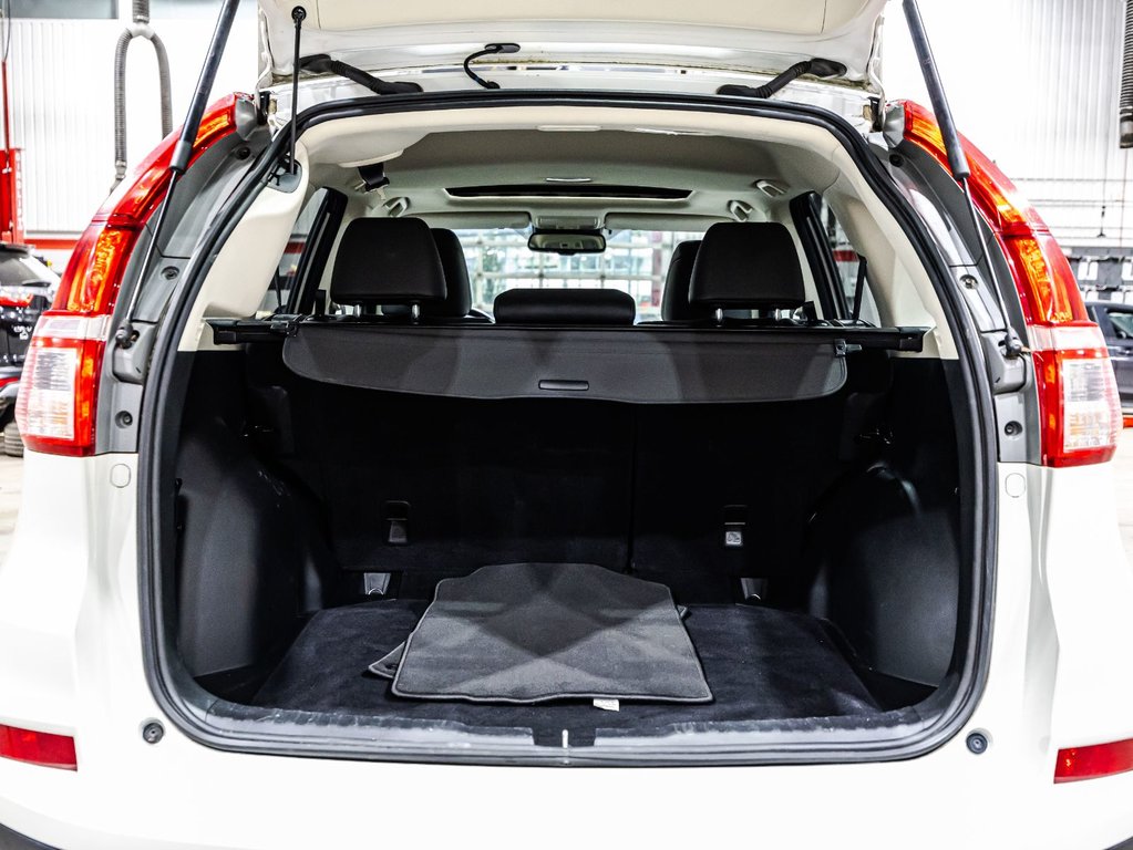 Honda CR-V Touring 2016 à , Québec - 17 - w1024h768px
