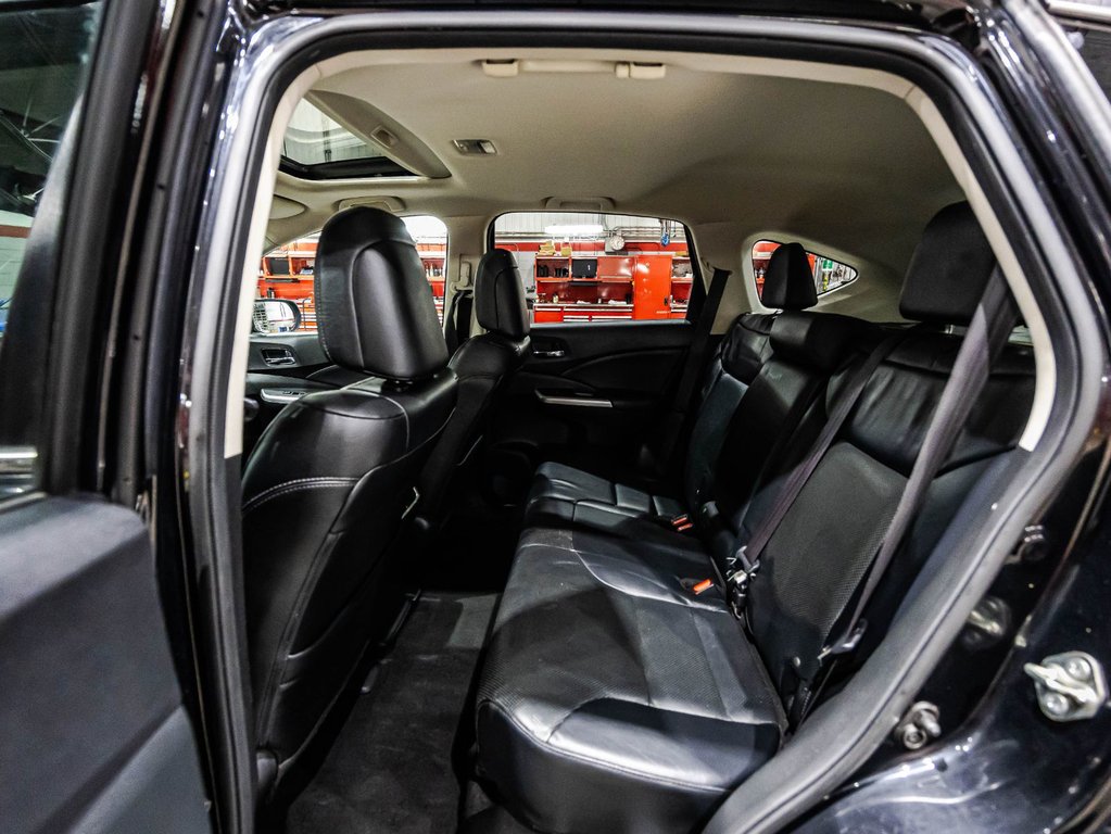 Honda CR-V Touring 2016 à , Québec - 14 - w1024h768px