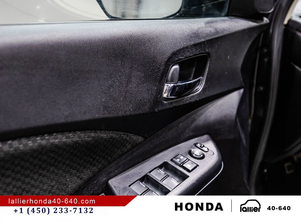 2016 Honda CR-V EX in Montréal, Quebec - 12 - w1024h768px