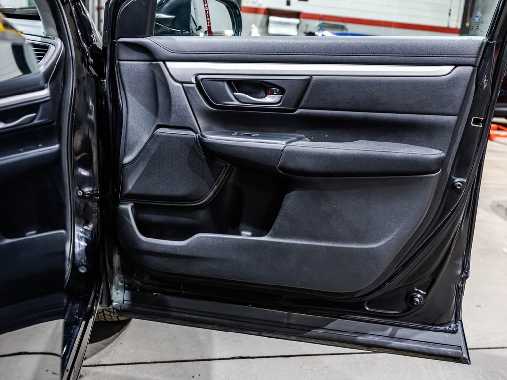 2017 Honda CR-V LX in Lachenaie, Quebec - 16 - w1024h768px