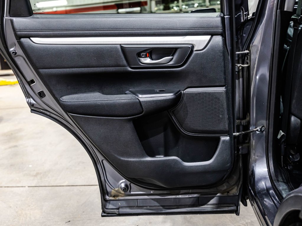 Honda CR-V LX 2017 à Lachenaie, Québec - 12 - w1024h768px