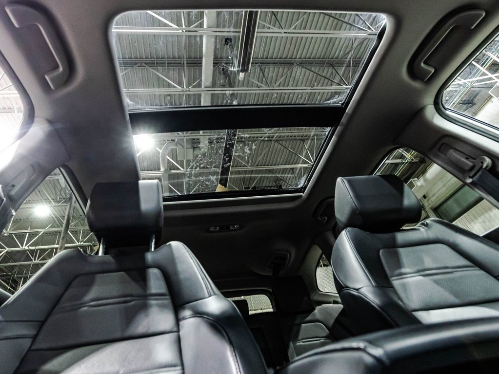 Honda CR-V Touring 2017 à , Québec - 20 - w1024h768px