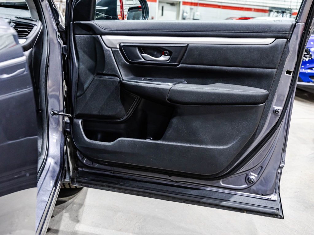 2018 Honda CR-V LX in Lachenaie, Quebec - 16 - w1024h768px