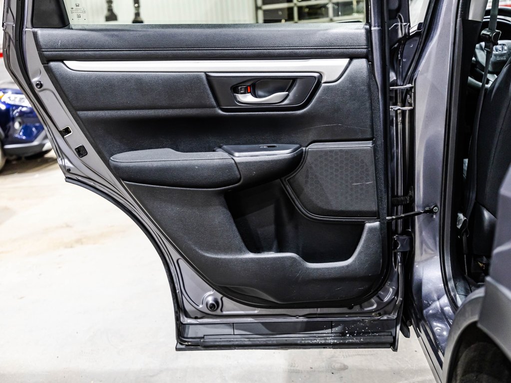 2018 Honda CR-V LX in Lachenaie, Quebec - 12 - w1024h768px