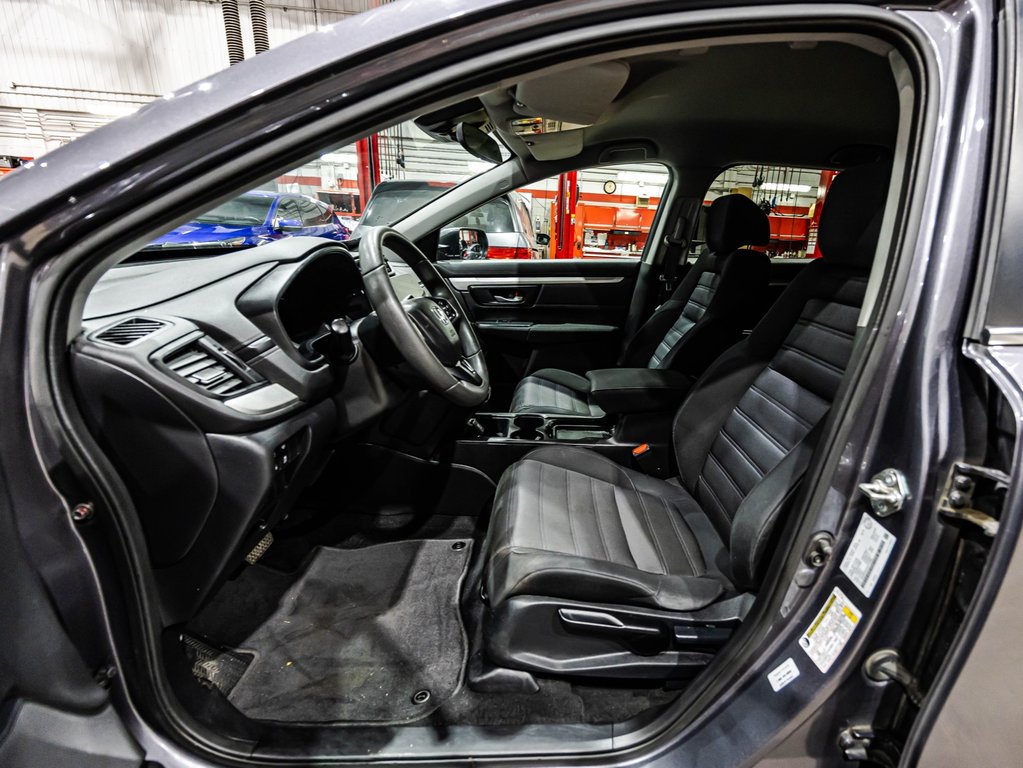 2018 Honda CR-V LX in Lachenaie, Quebec - 18 - w1024h768px