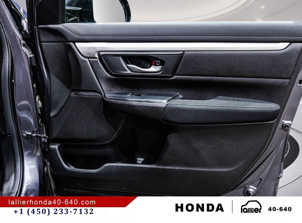 Honda CR-V LX/29 DOSSIERS ENTRETIENT/AWD/JAMAIS ACCIDENTÉ 2018 à Montréal, Québec - 16 - w1024h768px