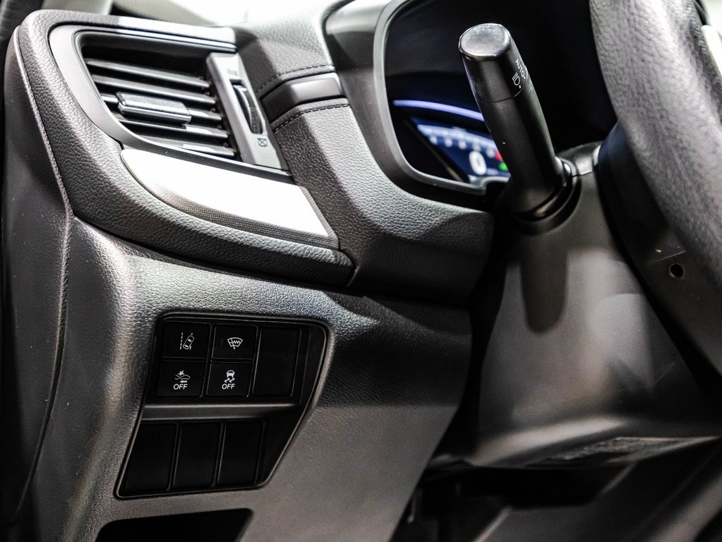 Honda CR-V LX 2019 à , Québec - 20 - w1024h768px