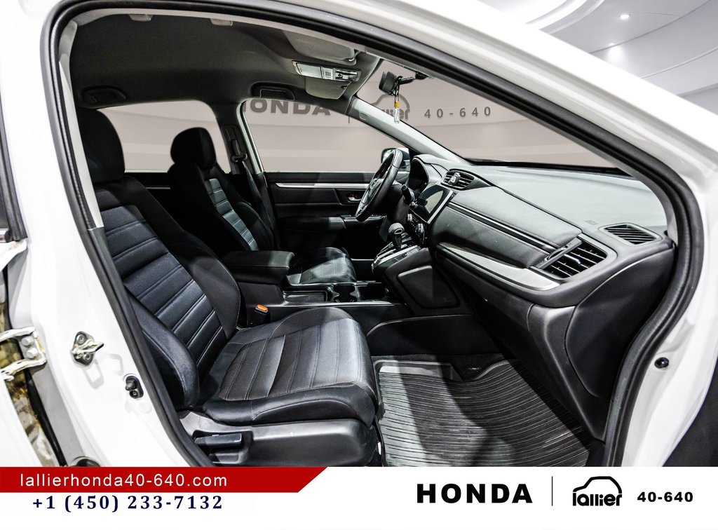 2019 Honda CR-V LX in Lachenaie, Quebec - 17 - w1024h768px
