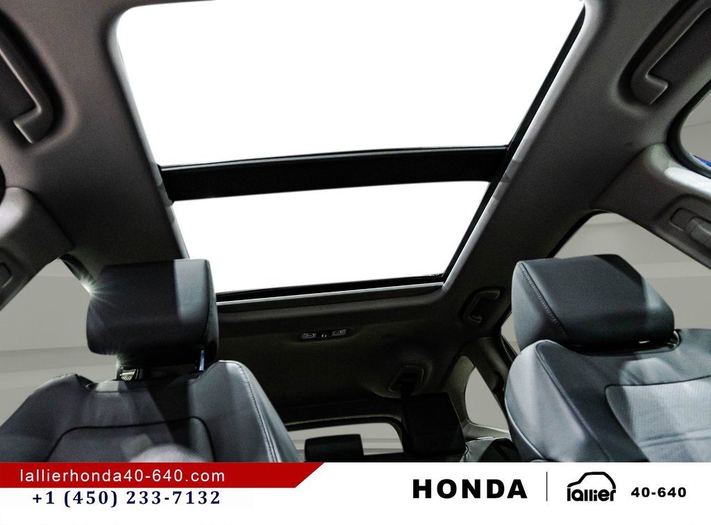 2019 Honda CR-V Touring in Montréal, Quebec - 20 - w1024h768px