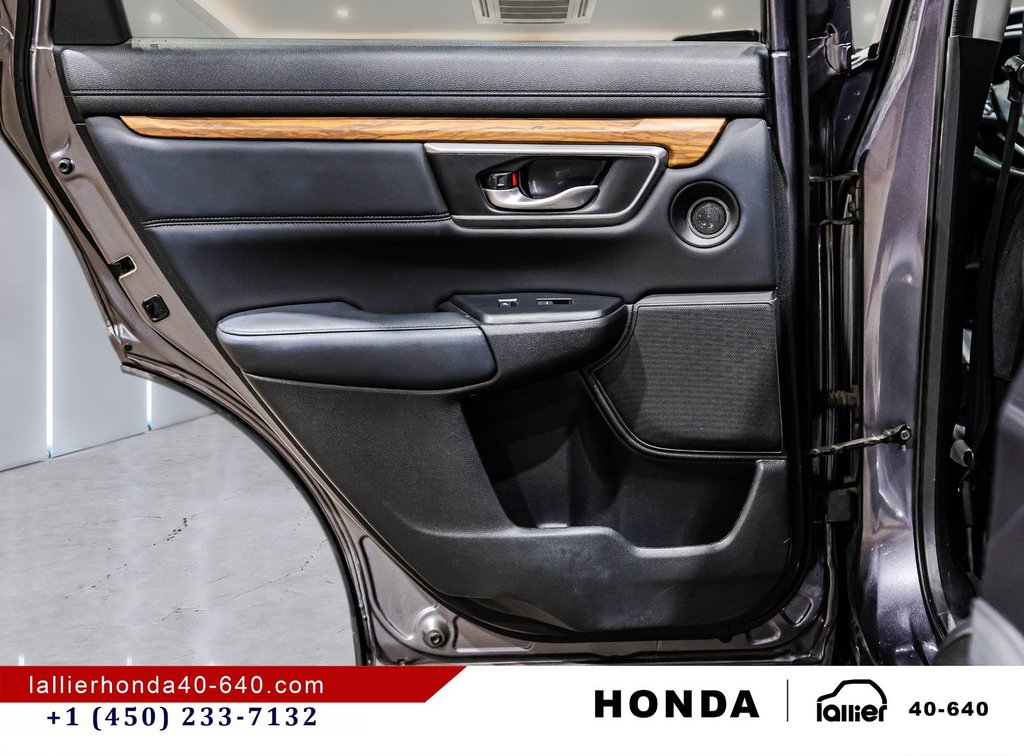 2019 Honda CR-V Touring/AWD/UN PROPRIÉTAIRE in Lachenaie, Quebec - 13 - w1024h768px