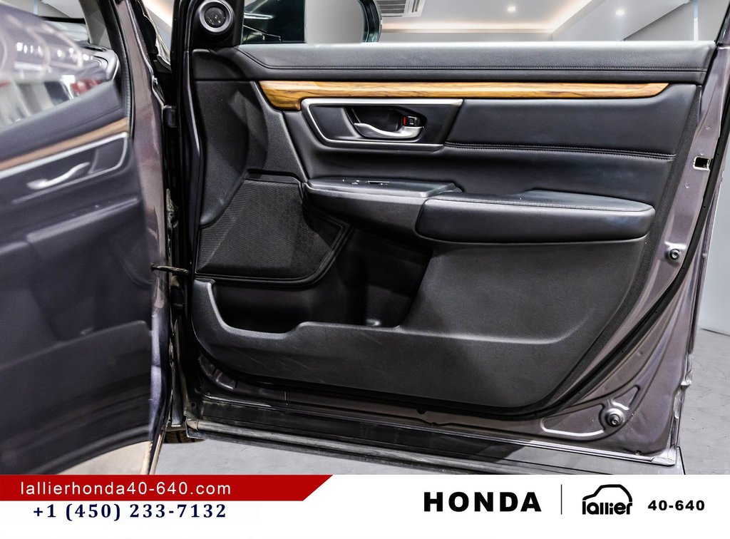 2019 Honda CR-V Touring/AWD/UN PROPRIÉTAIRE in Lachenaie, Quebec - 18 - w1024h768px