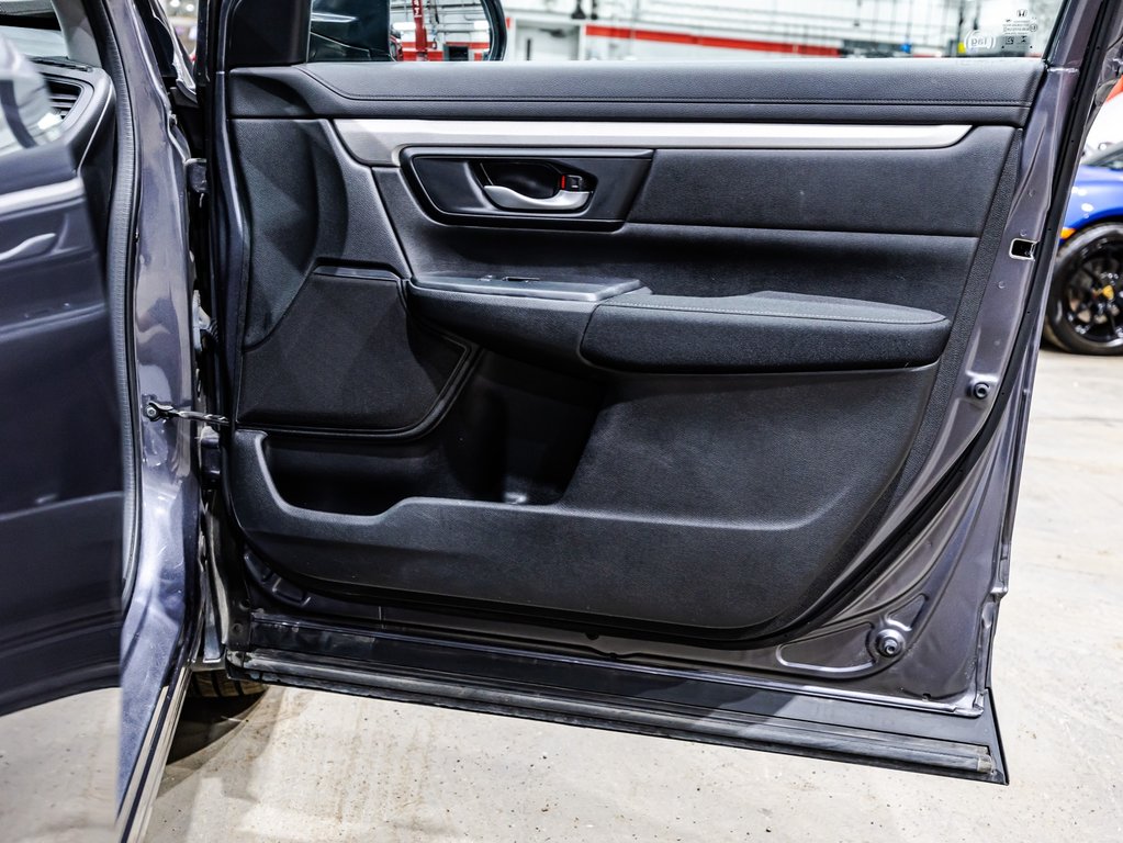 Honda CR-V LX 2021 à , Québec - 16 - w1024h768px