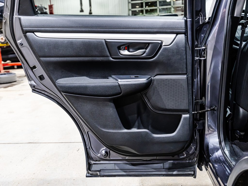Honda CR-V LX 2021 à , Québec - 12 - w1024h768px