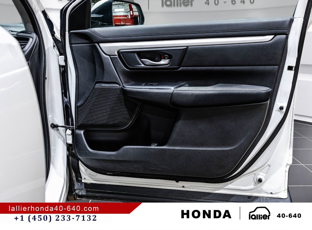 Honda CR-V LX 2021 à Montréal, Québec - 16 - w1024h768px