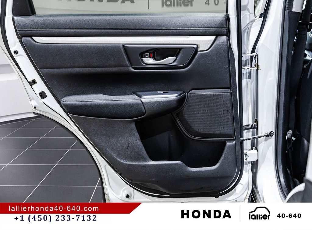 Honda CR-V LX 2021 à Montréal, Québec - 12 - w1024h768px