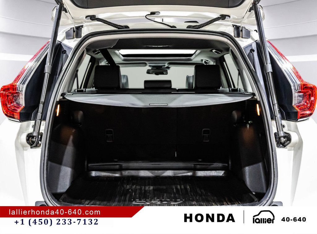 2021 Honda CR-V TOURING in Montréal, Quebec - 17 - w1024h768px
