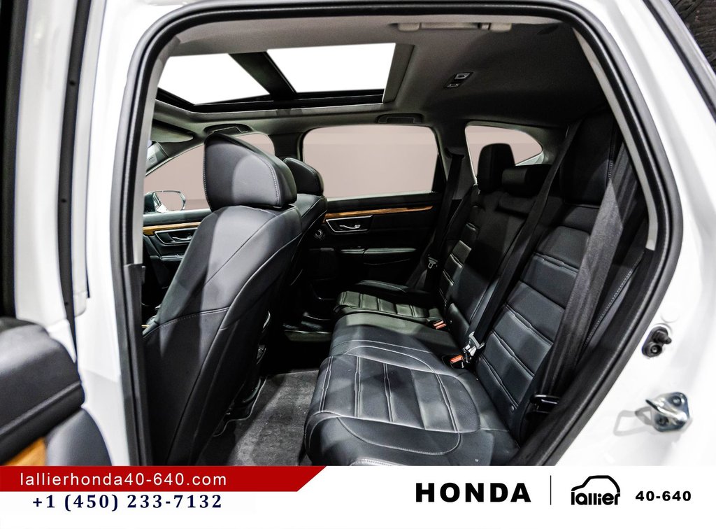 2021 Honda CR-V TOURING in Montréal, Quebec - 14 - w1024h768px
