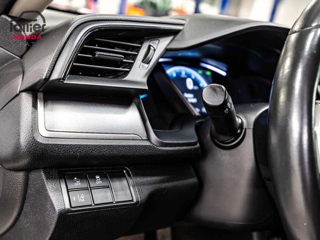 2022 Honda CR-V LX in Lachenaie, Quebec - 21 - w1024h768px