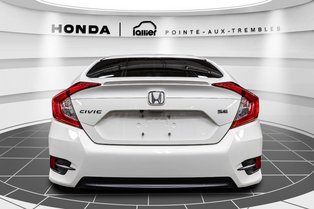 2022 Honda CR-V LX in Lachenaie, Quebec - 6 - w1024h768px