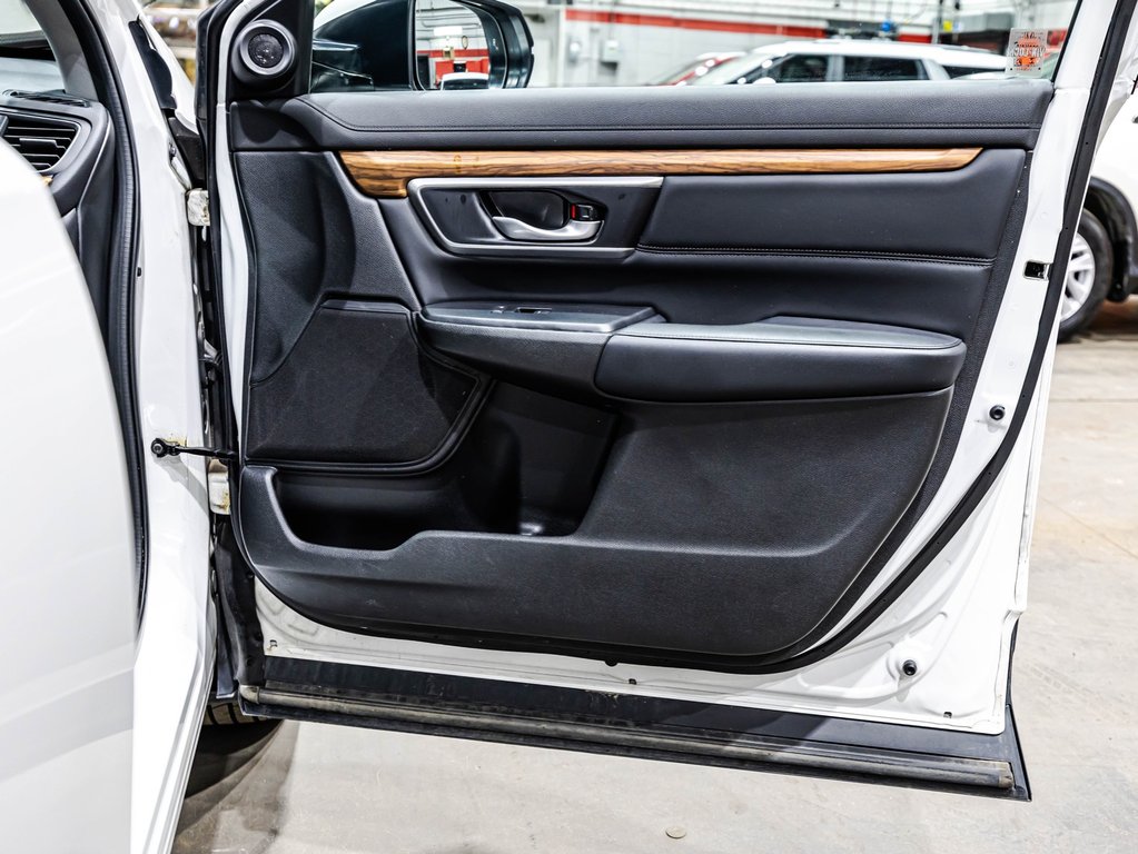 2022 Honda CR-V TOURING in , Quebec - 18 - w1024h768px