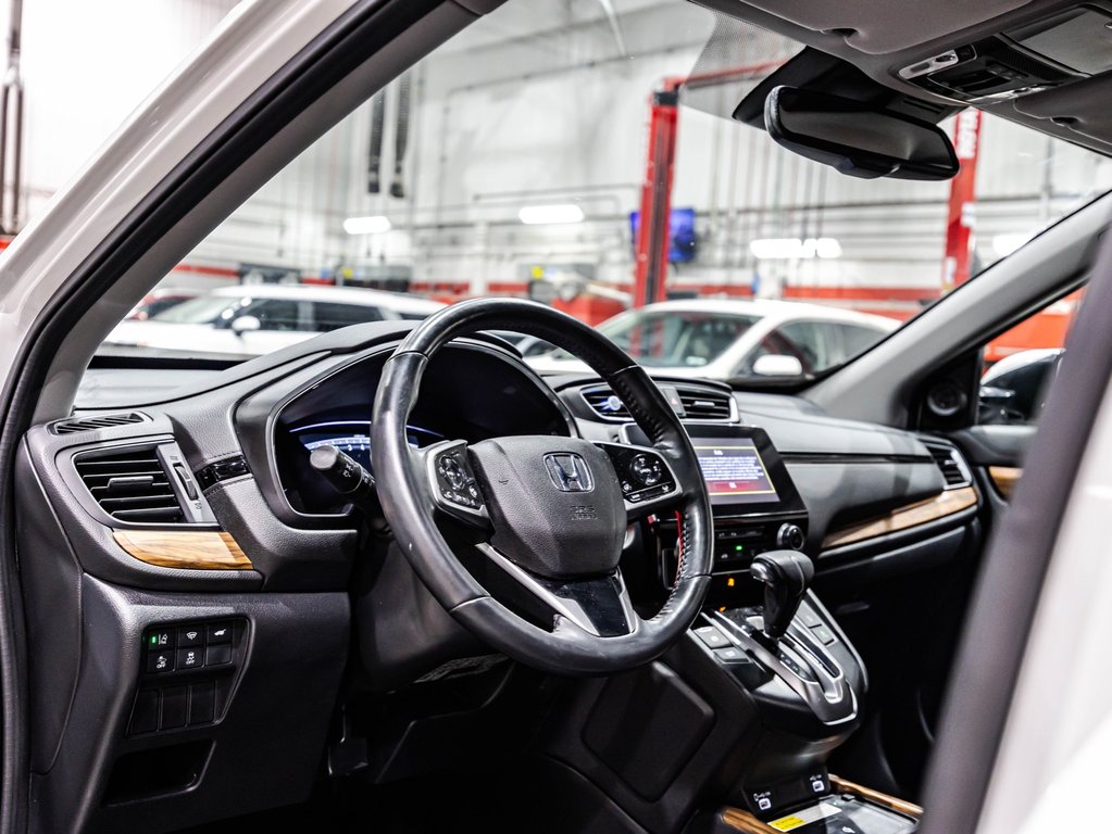 2022 Honda CR-V TOURING in , Quebec - 22 - w1024h768px